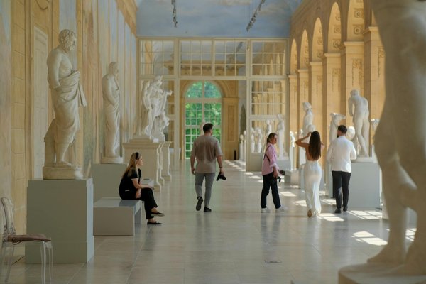 Découvrir le travertin: sublimez votre décoration intérieure