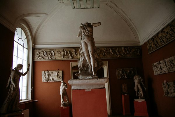 Tee-shirts publicitaires : boostez la cohésion et la visibilité