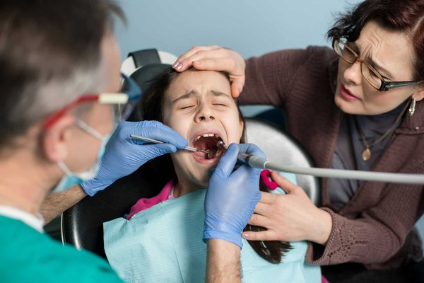 Urgence dentaire : comment choisir un dentiste fiable ?